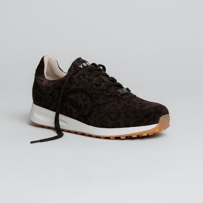 "Seitenansicht des CYBRUS Sneakers ANNERY II in leopard"