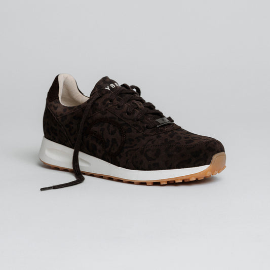 "Seitenansicht des CYBRUS Sneakers ANNERY II in leopard"