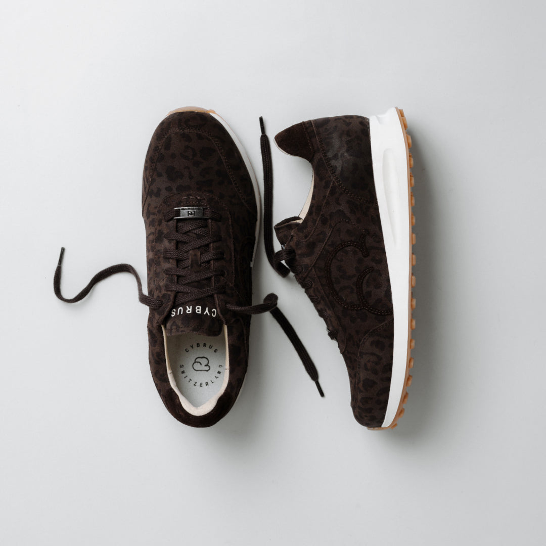 "Paarfoto der CYBRUS Sneakers ANNERY II in leopard"