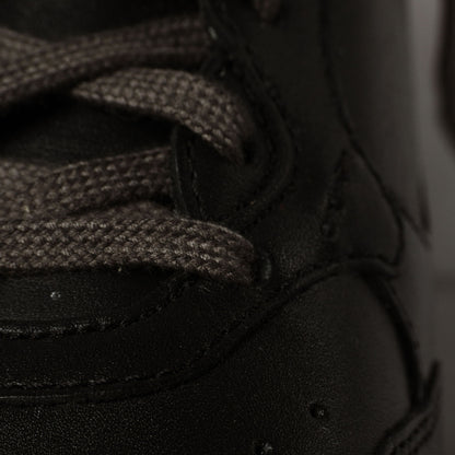 "Detailansicht des CYBRUS Sneakers HAULA in schwarz"