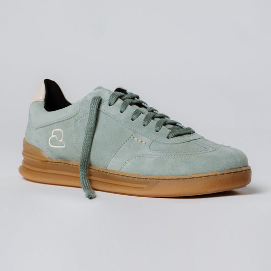 "Seitenansicht des CYBRUS Sneakers LUWO in eukalyptus"