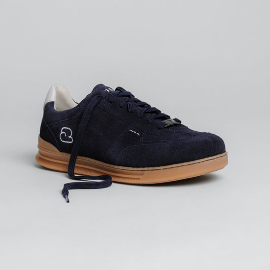 "Seitenansicht des CYBRUS Sneakers LUWO II in dunkelblau"